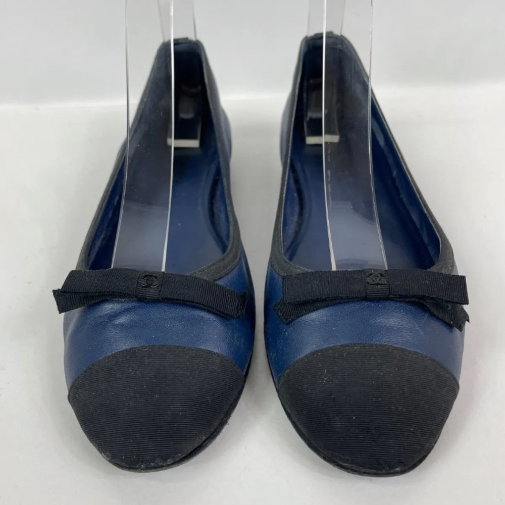 Gorgeous ballet flats in gently used condition